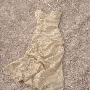 Elegant gold Floral Dress